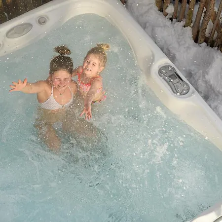 Zillertaler Hofchalets Dağ evi Stumm