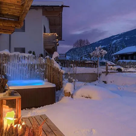 Zillertaler Hofchalets *