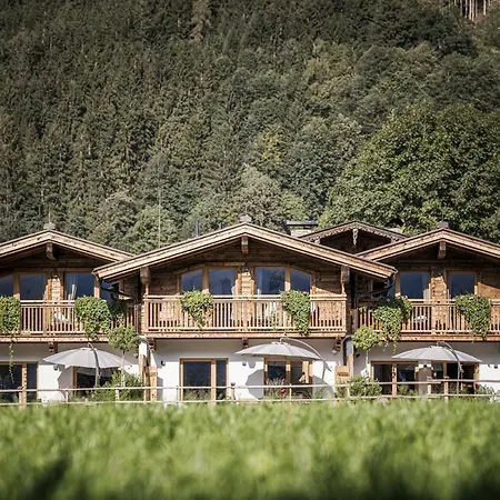 Zillertaler Hofchalets