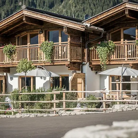 Alpstuga Zillertaler Hofchalets Stumm